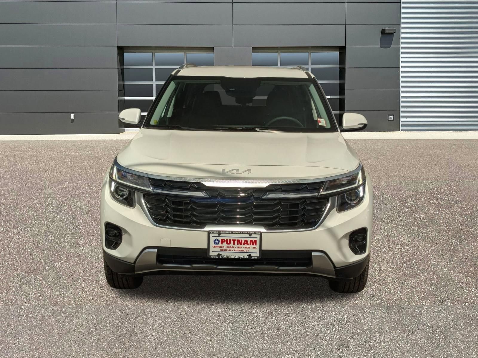 2026 Kia Seltos S - Photo 8