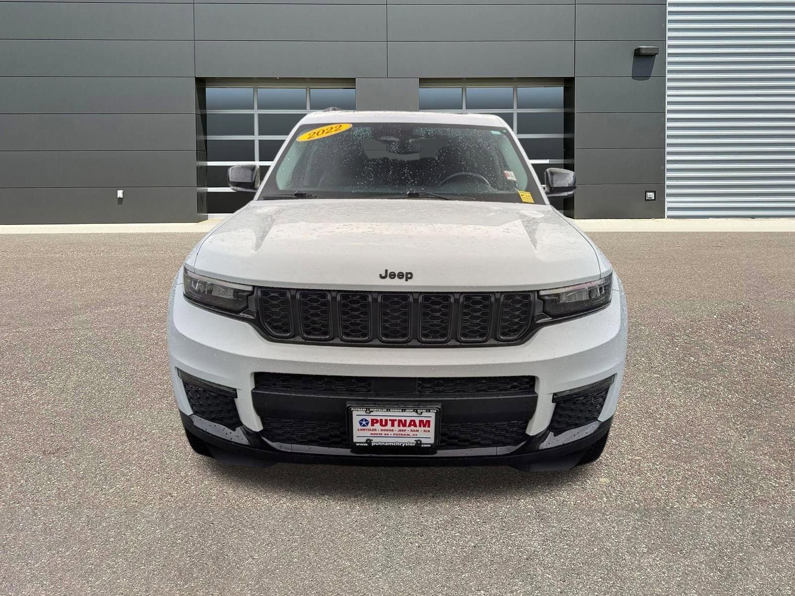 2022 Jeep New Grand Cherokee Limited photo 3