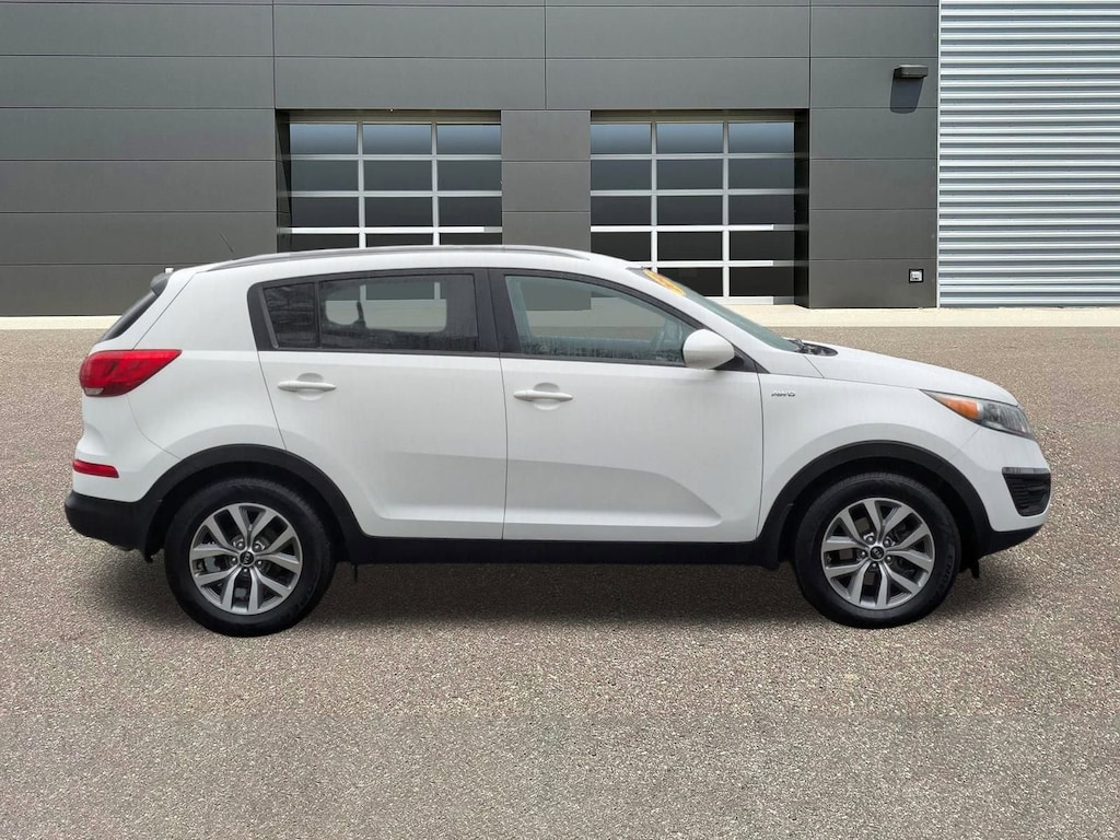 Used 2016 Kia Sportage LX AWD SUV