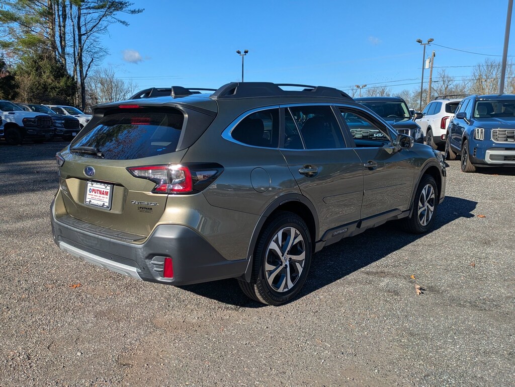 Used 2022 Subaru Outback Limited SUV