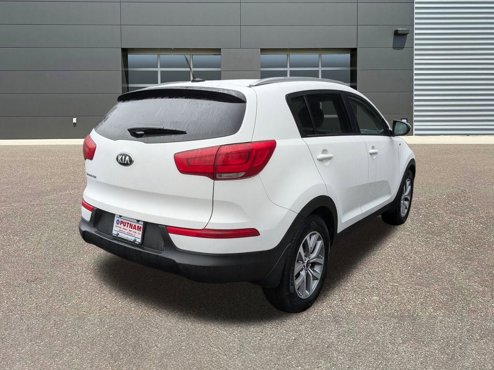 2016 Kia Sportage LX photo 2