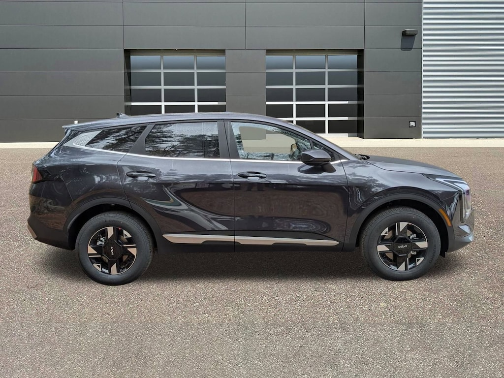 New 2026 Kia Sportage LX SUV