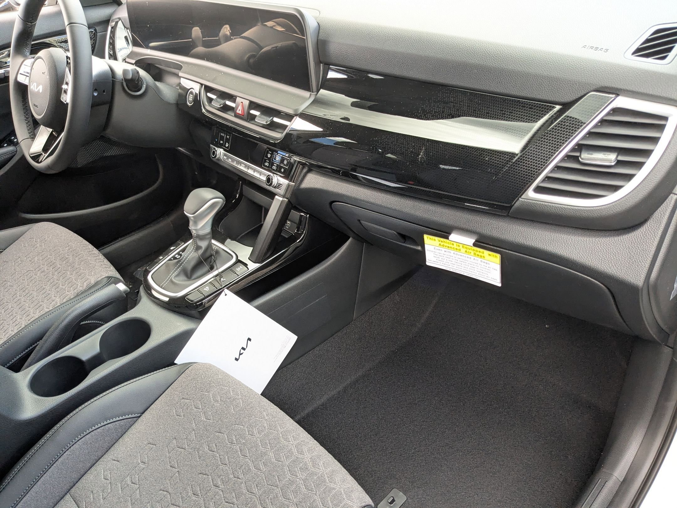 2026 Kia Seltos S - Photo 32