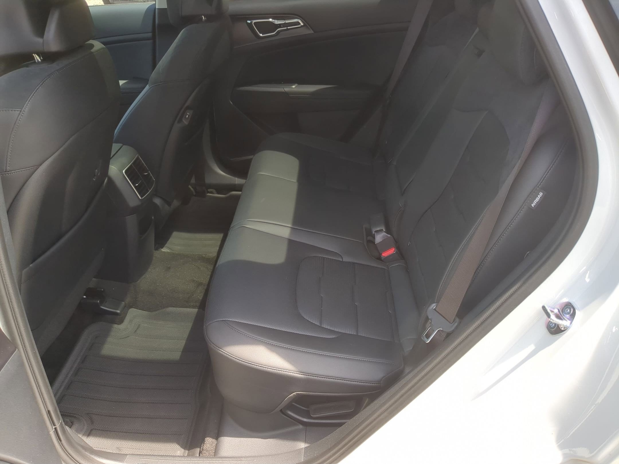 2026 Kia Sportage SX Prestige Hybrid - Photo 20