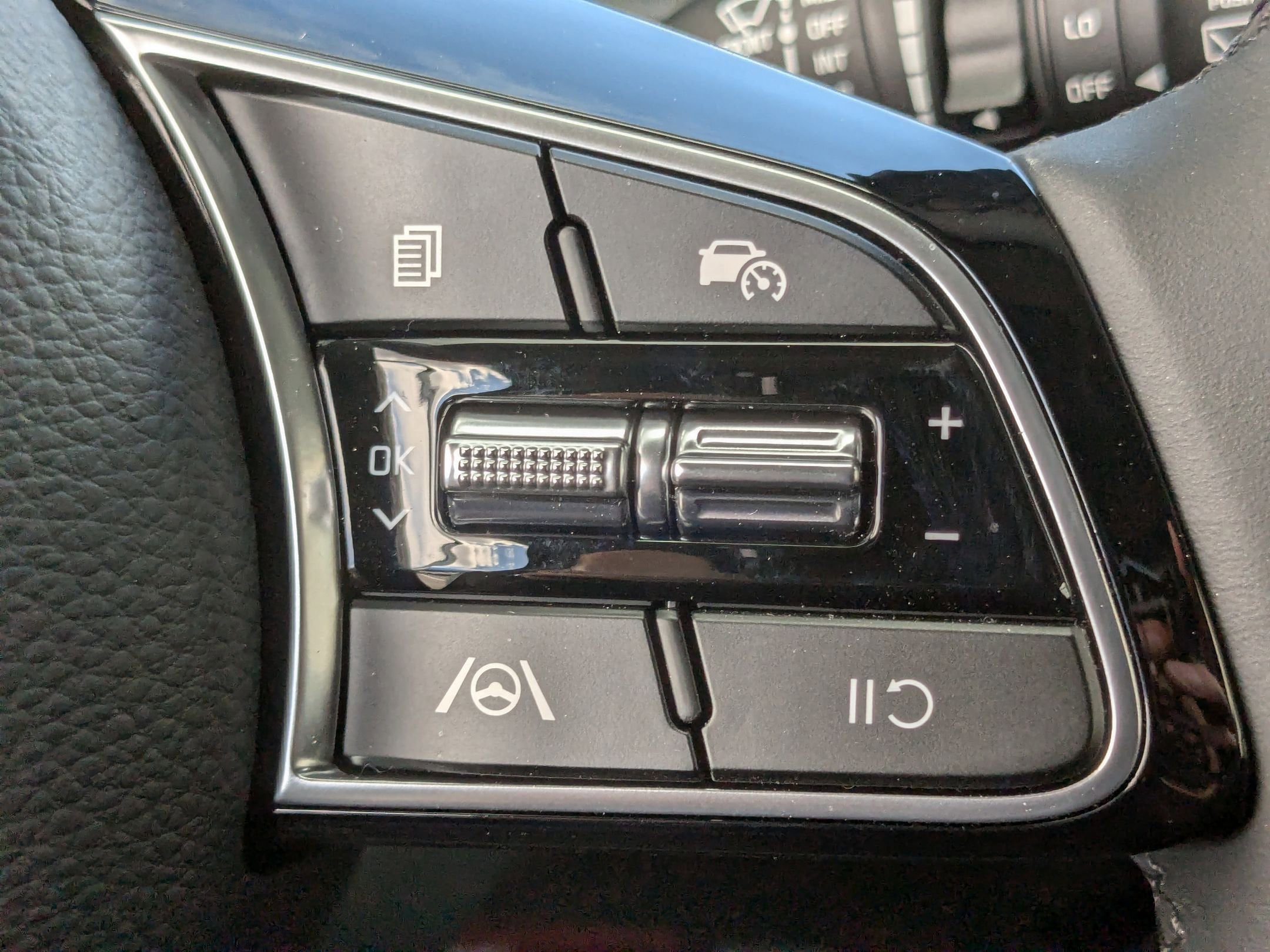 2026 Kia Seltos S - Photo 16
