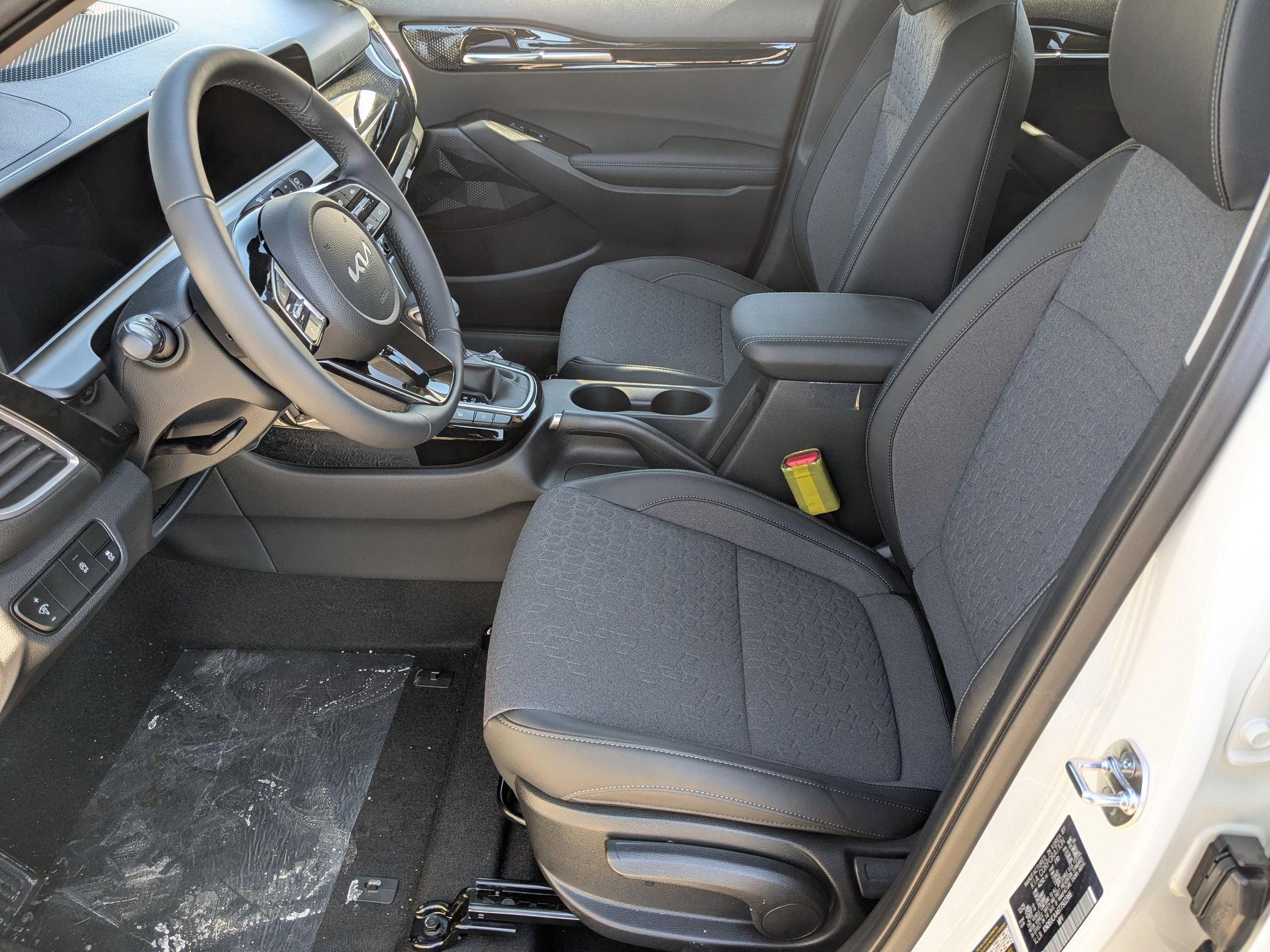2026 Kia Seltos S - Photo 11