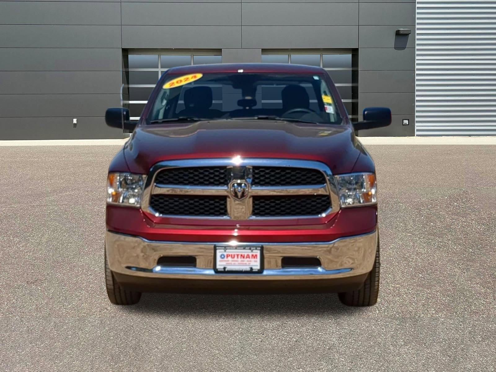 2024 RAM Ram 1500 Classic SLT - Photo 9