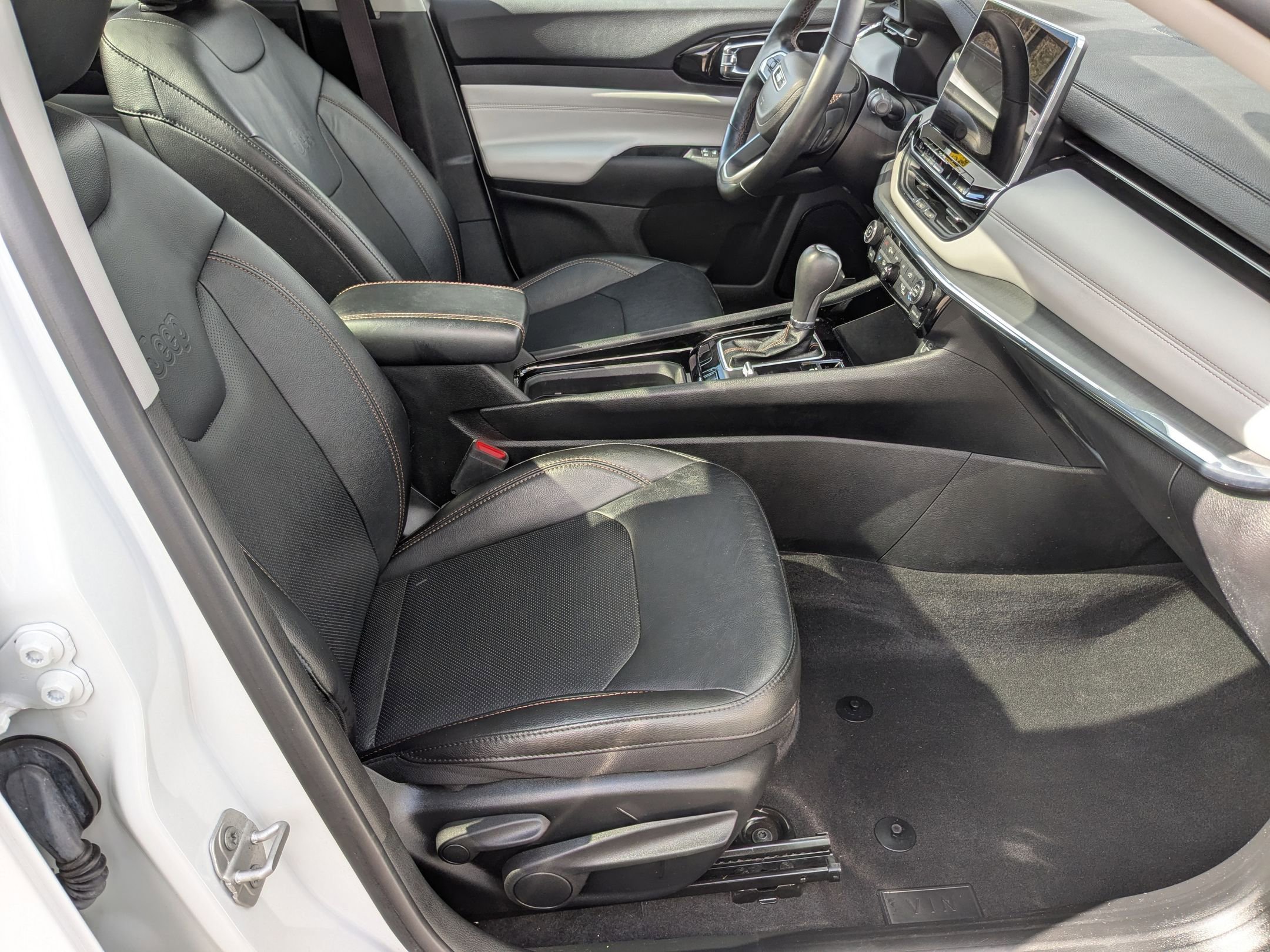 2022 Jeep Compass Limited - Photo 32