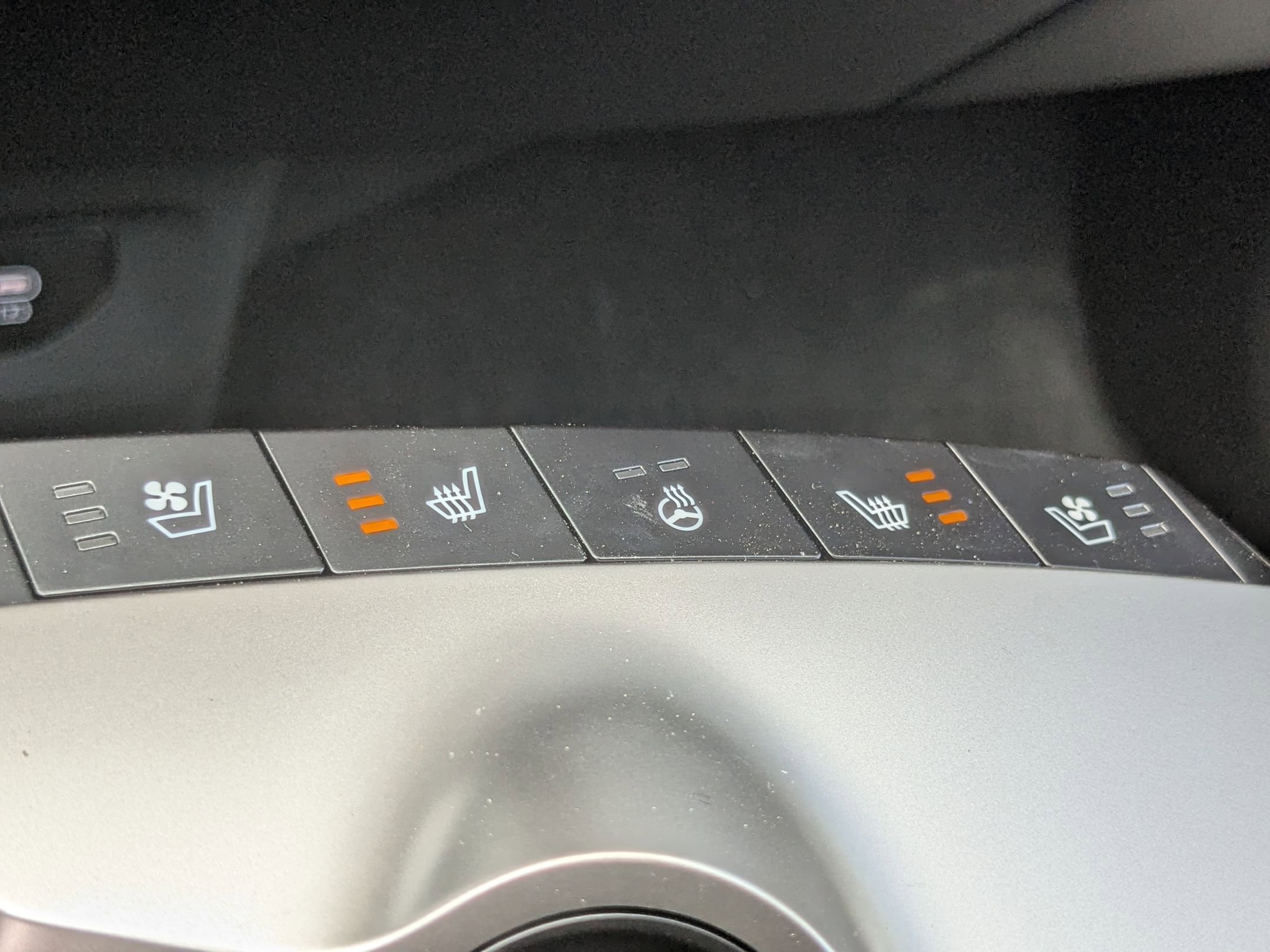 2025 Kia EV6 Wind - Photo 24