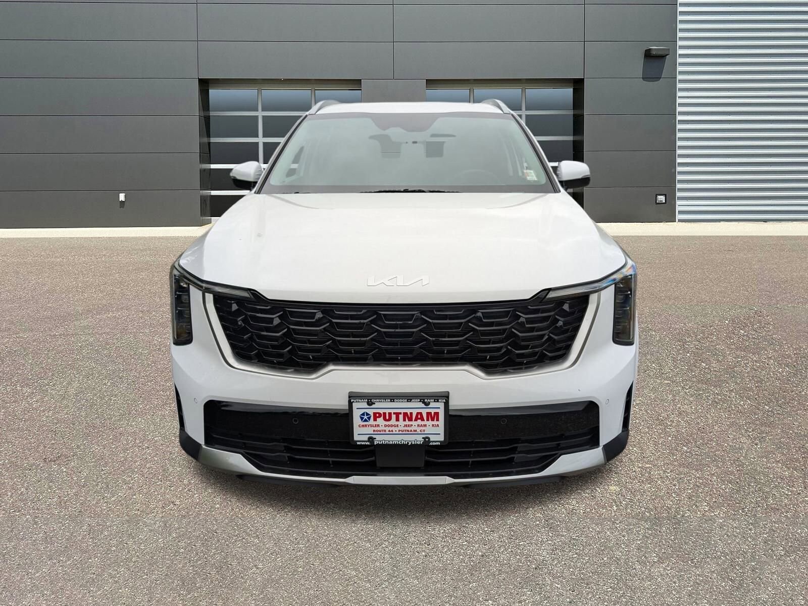 2025 Kia Sorento S - Photo 9
