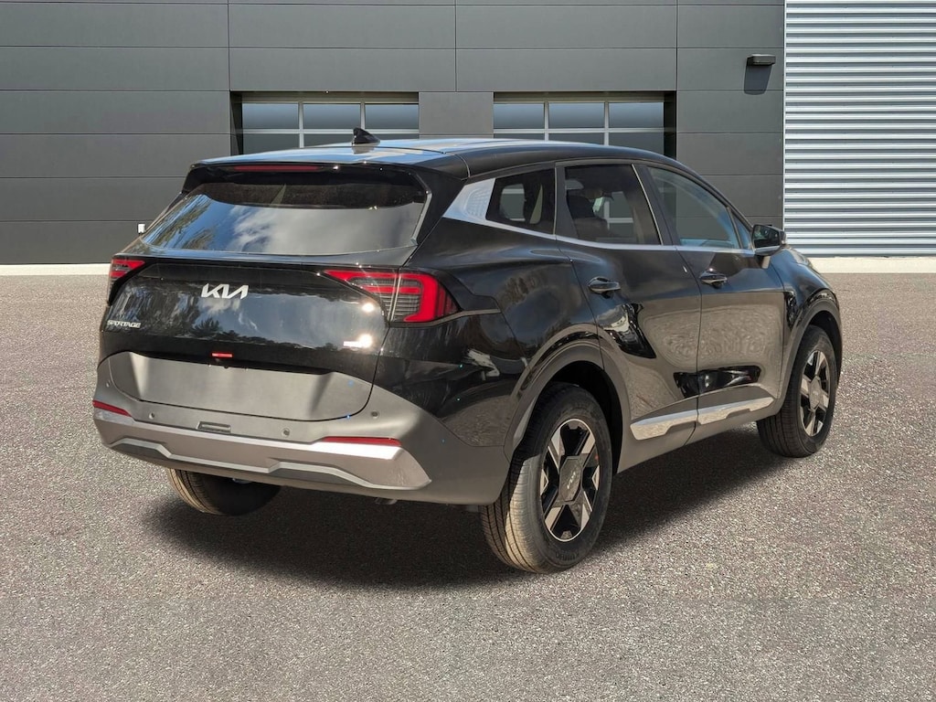 New 2026 Kia Sportage LX SUV