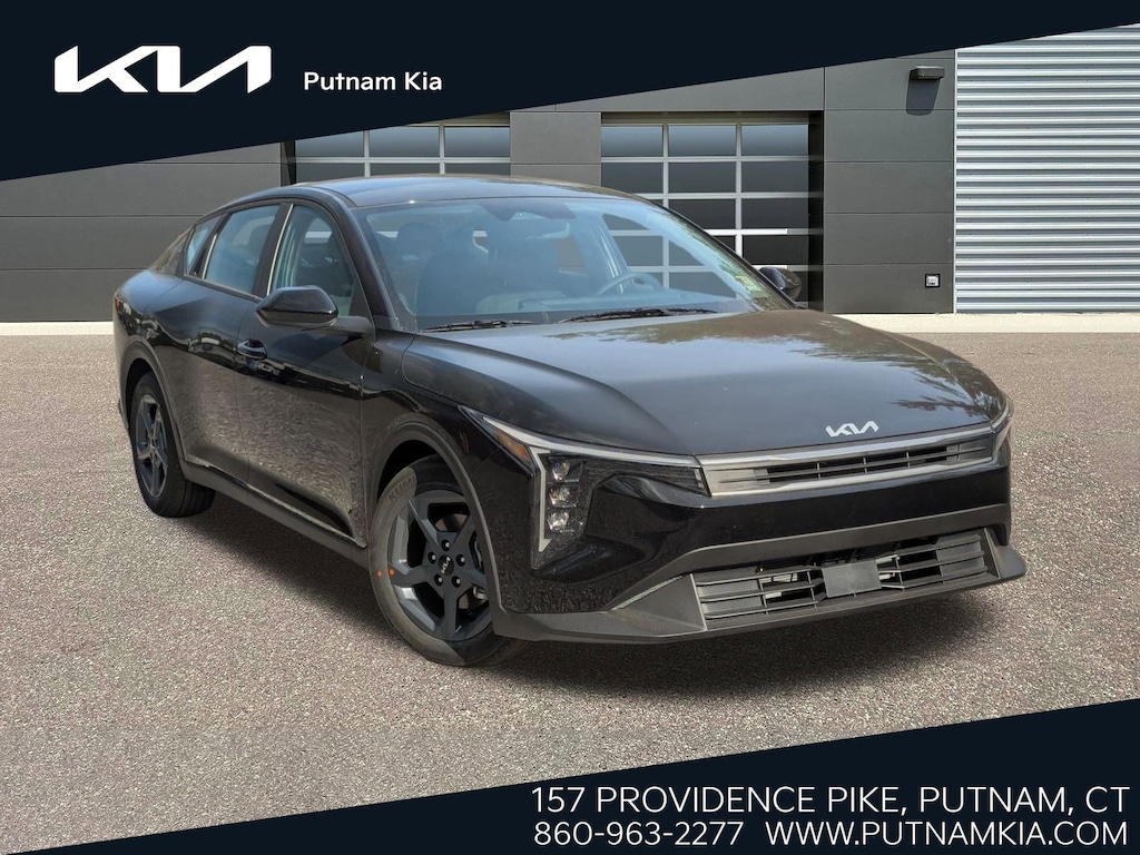 New 2025 Kia K4 LXS Sedan