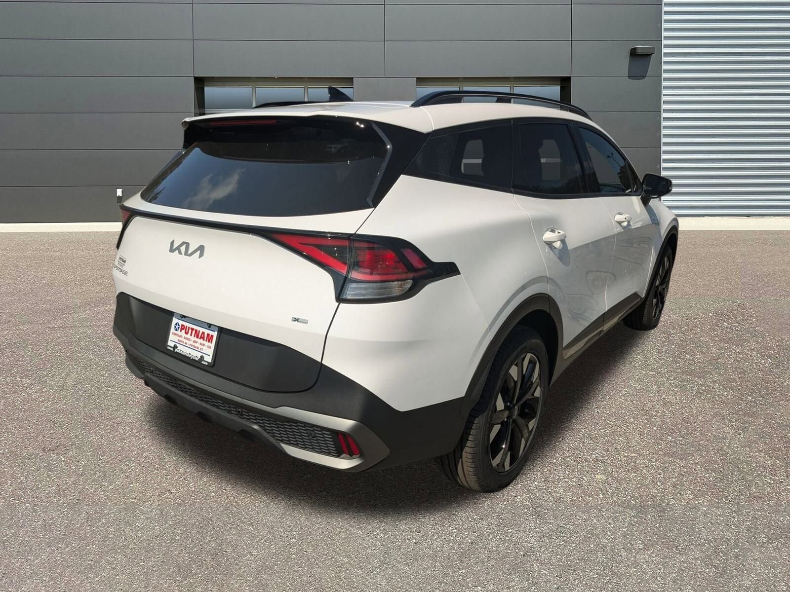 2023 Kia Sportage X-Line photo 3