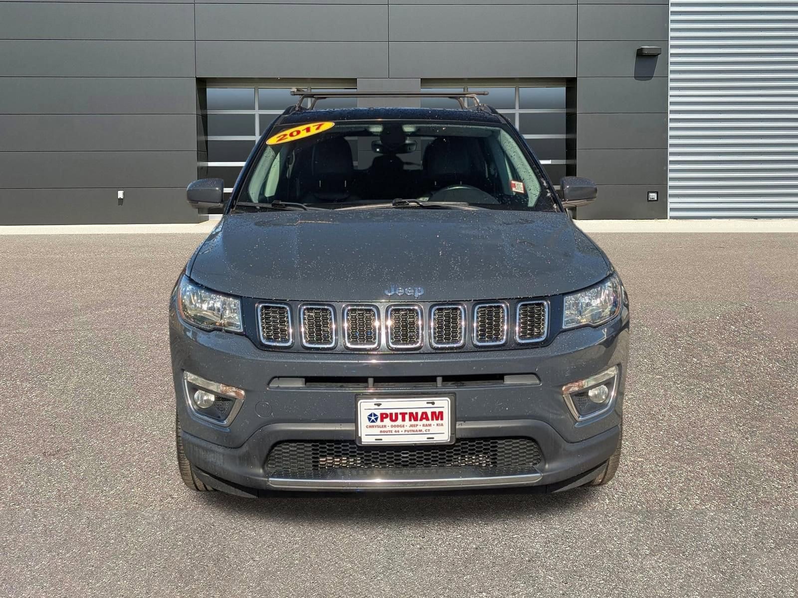 2017 Jeep New Compass Limited 4x4 photo 3