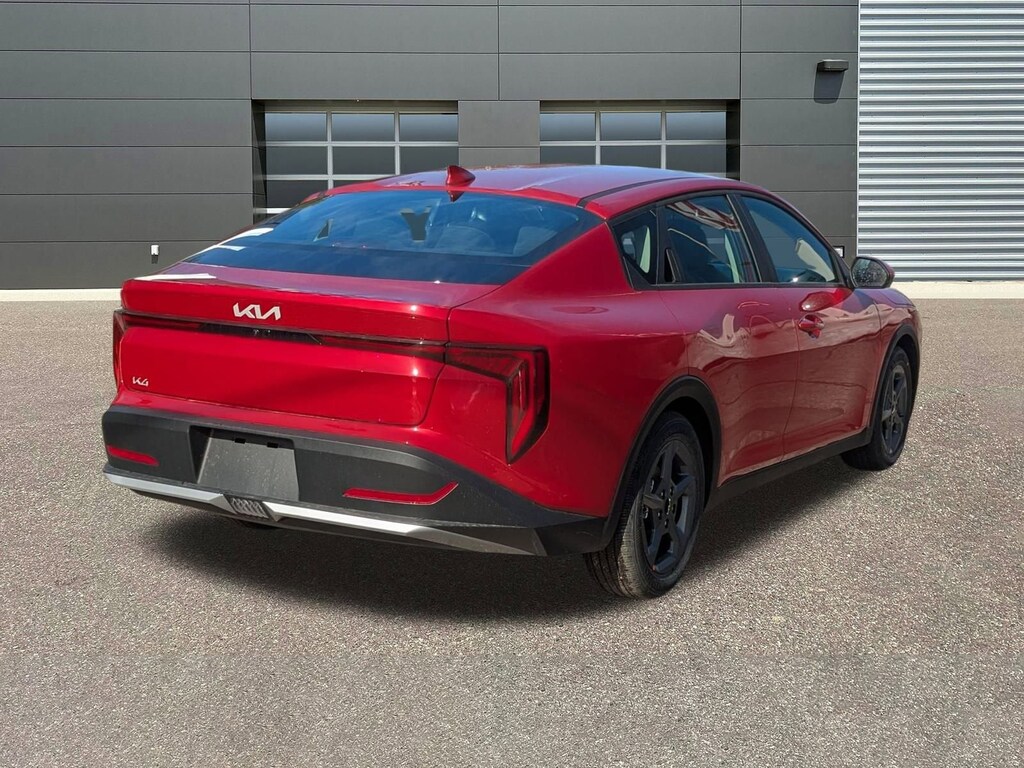 New 2026 Kia K4 LXS Sedan