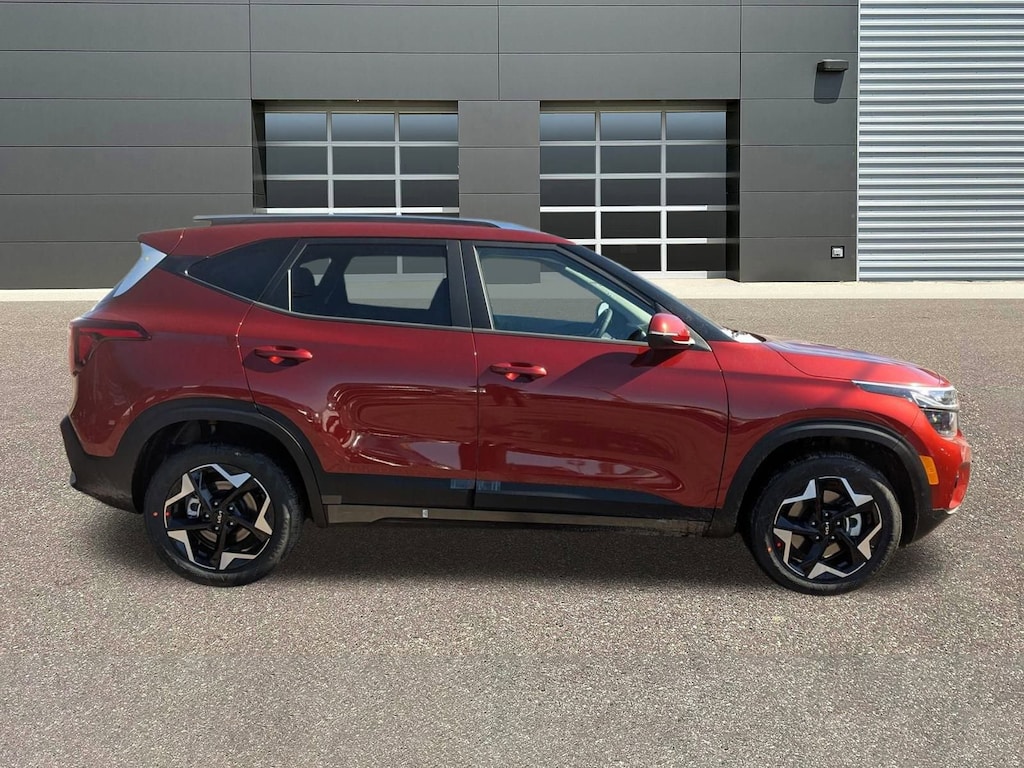 New 2026 Kia Seltos S SUV