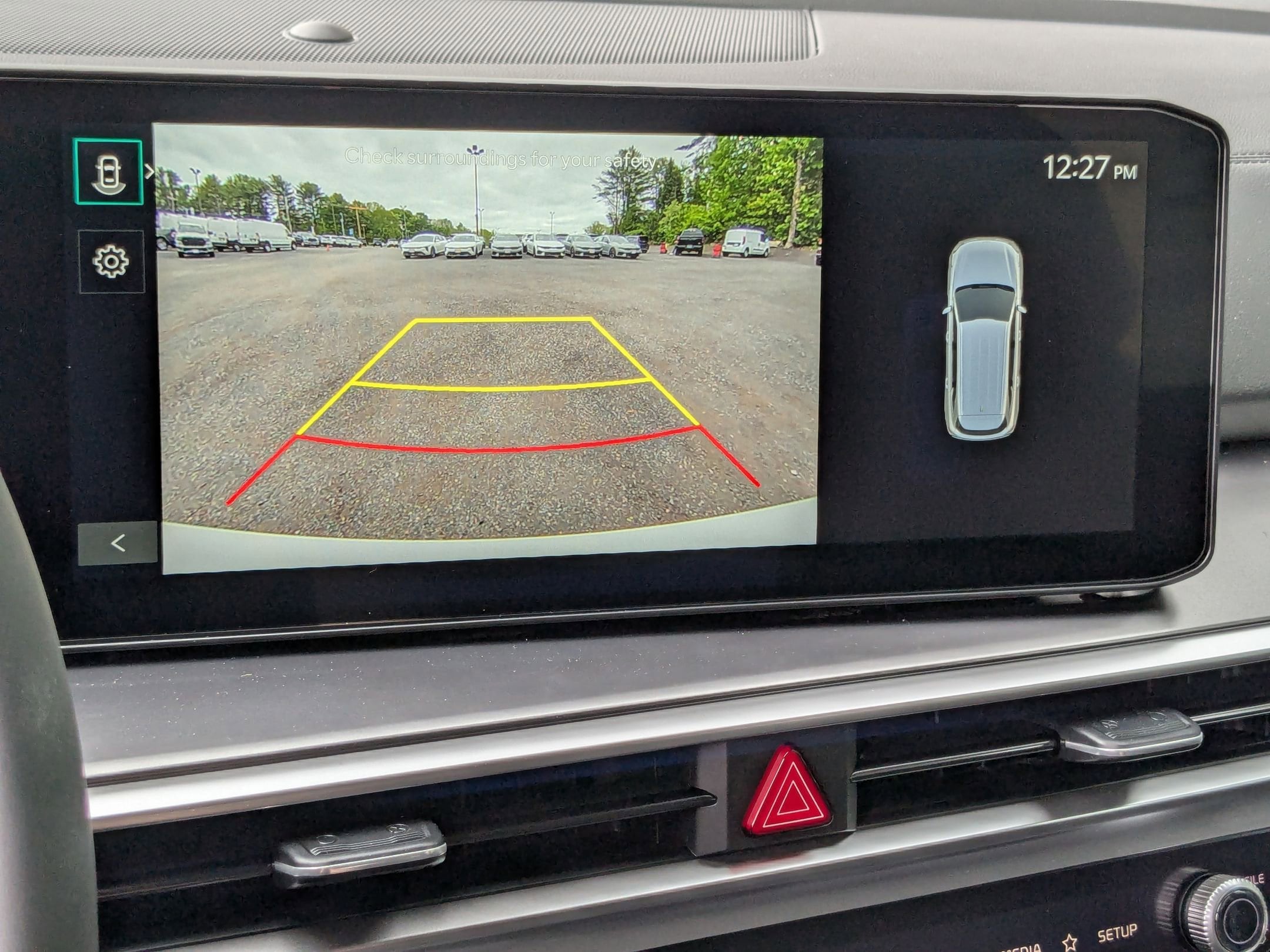 2025 Kia Sorento S - Photo 22