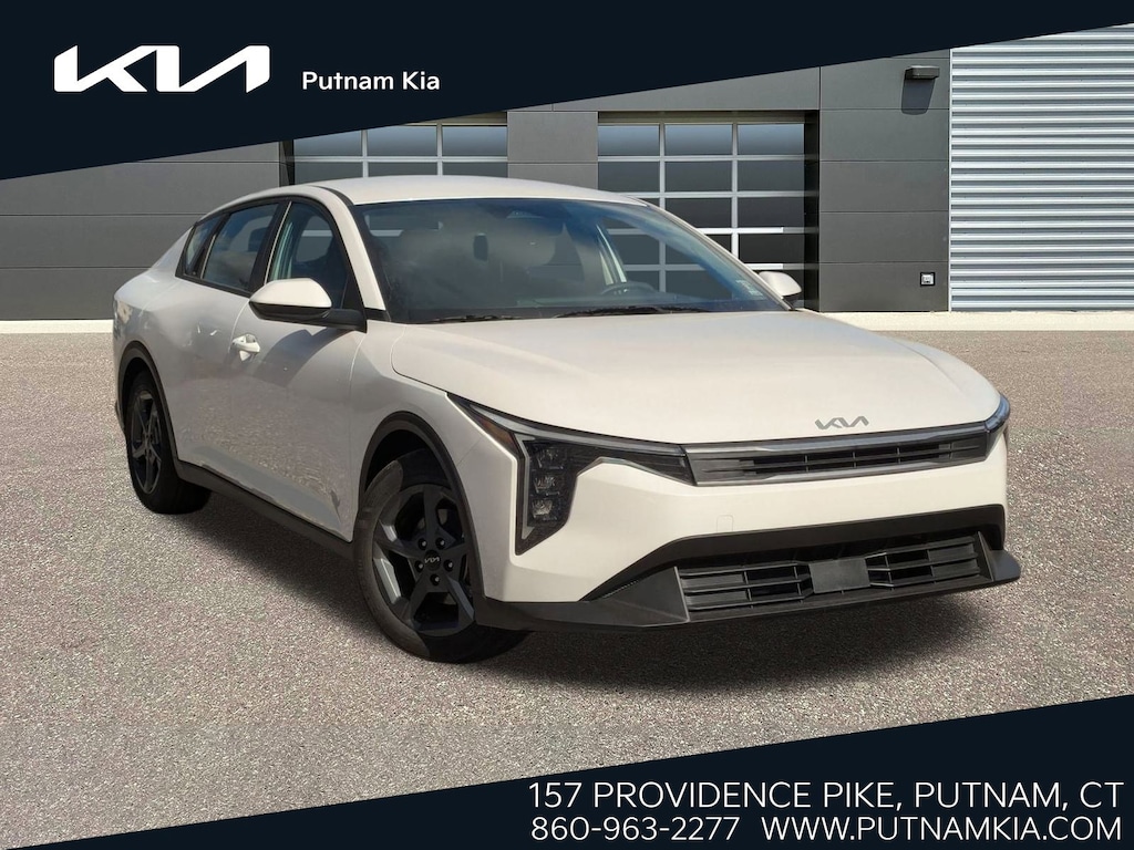 New 2025 Kia K4 LXS Sedan
