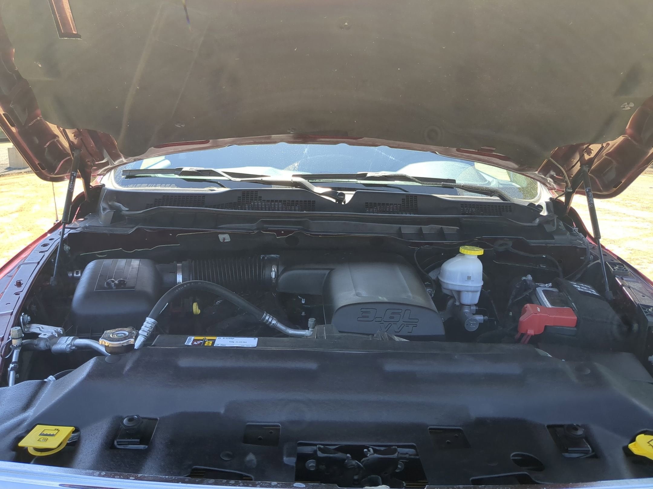 2024 RAM Ram 1500 Classic SLT - Photo 22