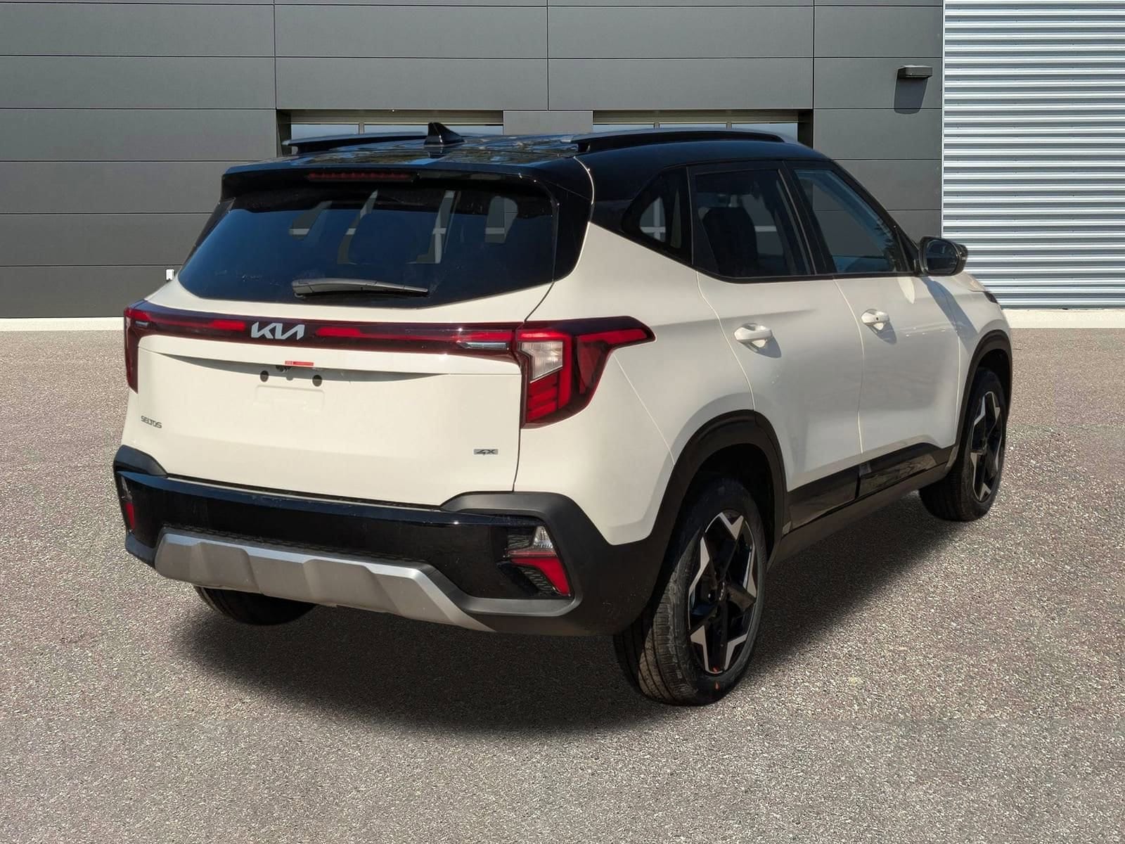 2026 Kia Seltos S - Photo 3