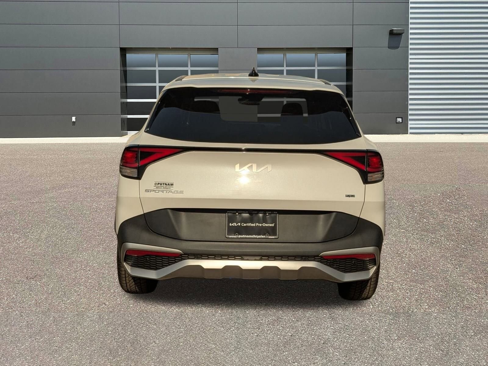 2023 Kia Sportage LX photo 4