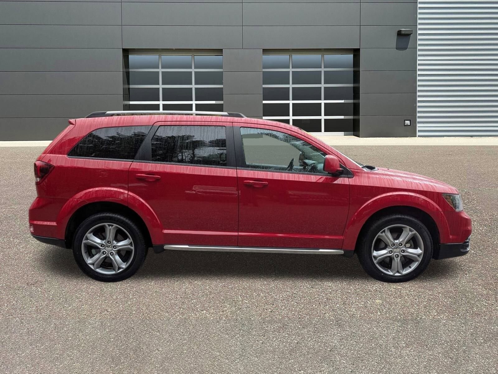 2017 Dodge Journey Crossroad photo 2