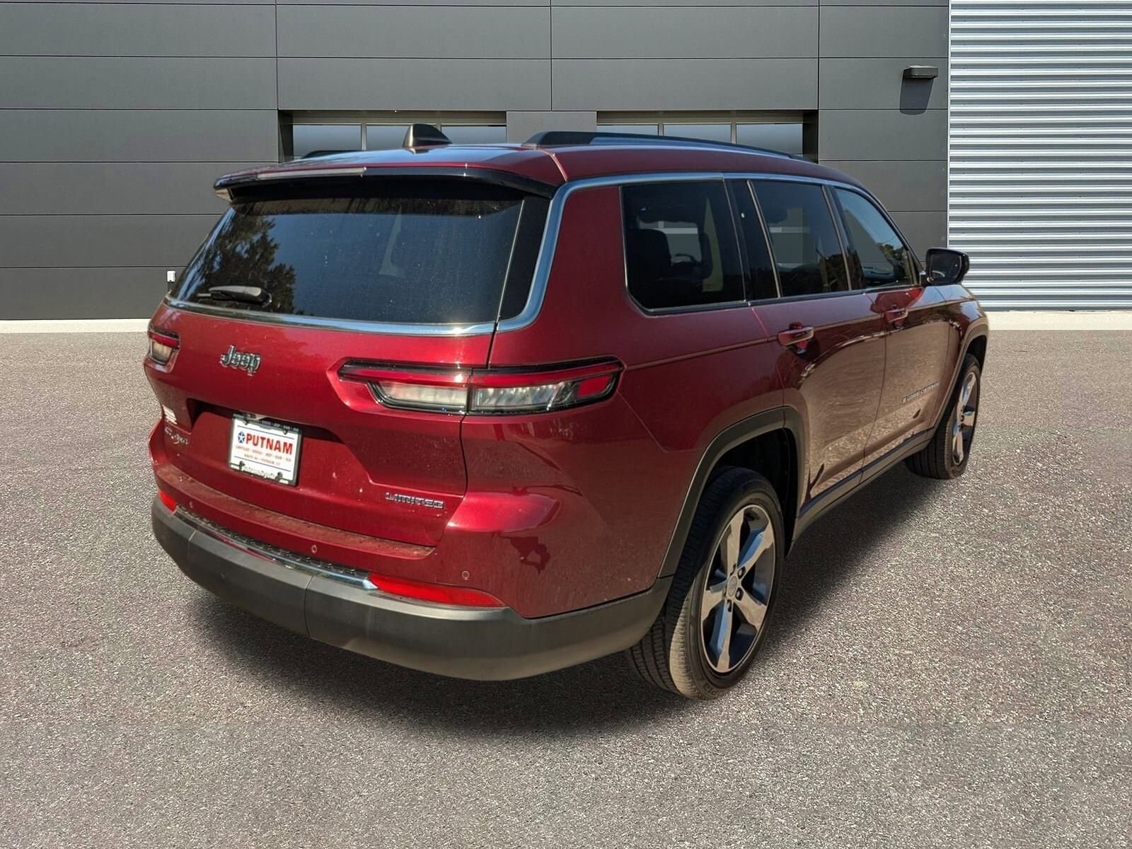 2021 Jeep Grand Cherokee Limited photo 3