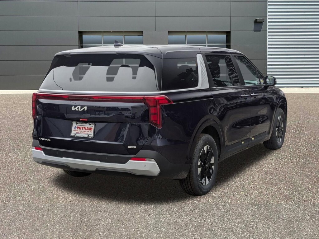 New 2026 Kia Carnival Hybrid LXS Van Passenger Van