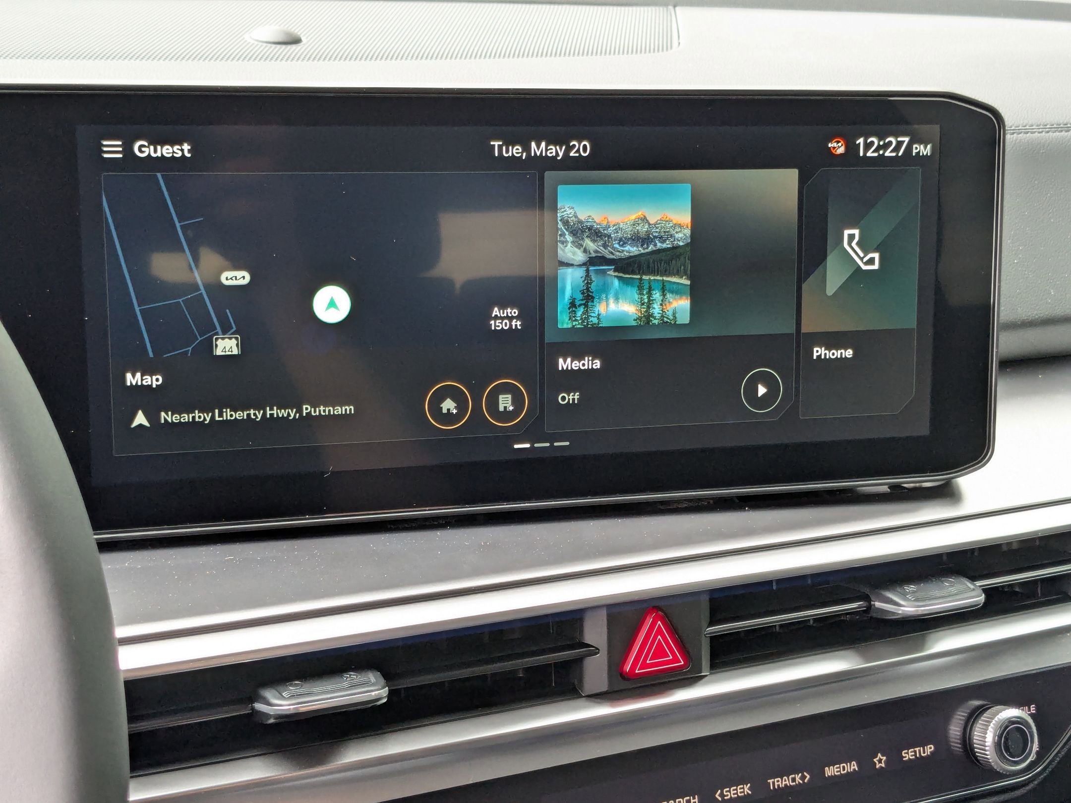 2025 Kia Sorento S - Photo 20