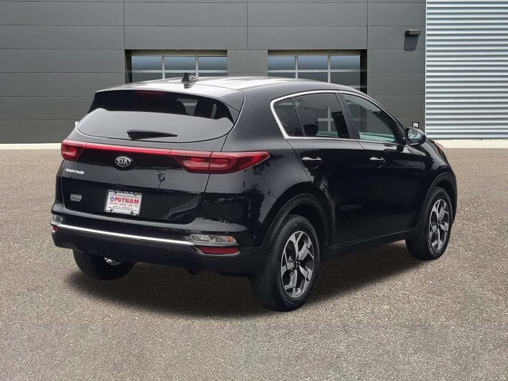 Used 2022 Kia Sportage LX SUV