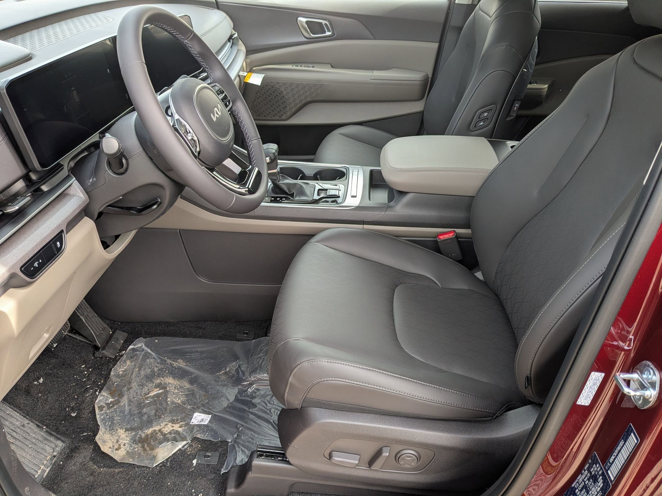 2026 Kia Carnival EX - Photo 12