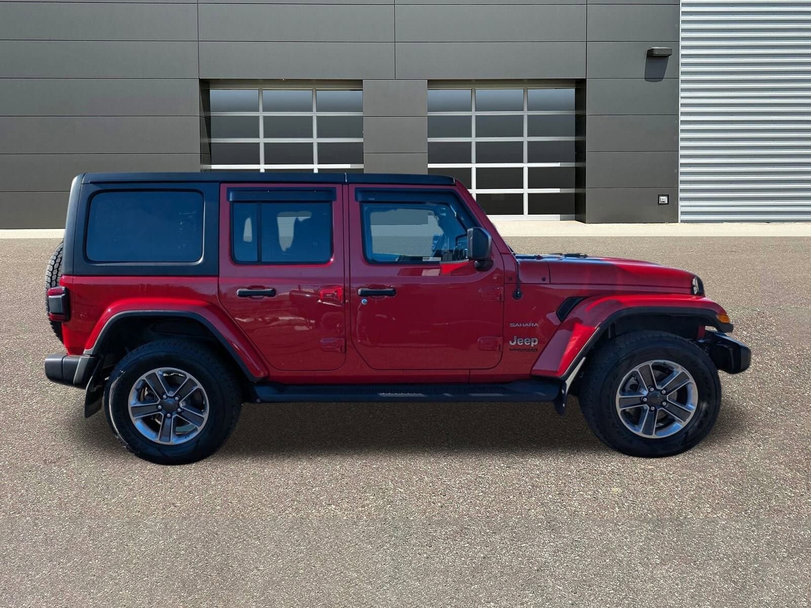 2021 Jeep Wrangler Unlimited Rubicon High Tide photo 2
