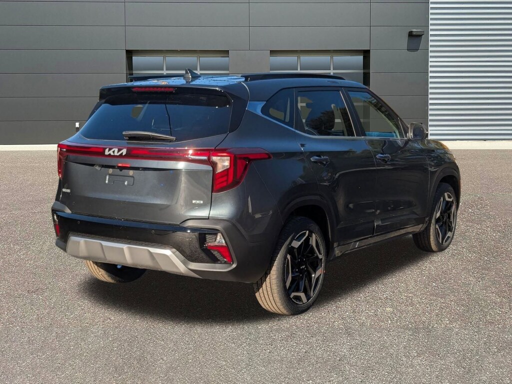 New 2026 Kia Seltos SX SUV