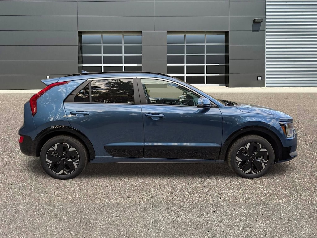 New 2025 Kia Niro EV Wind SUV
