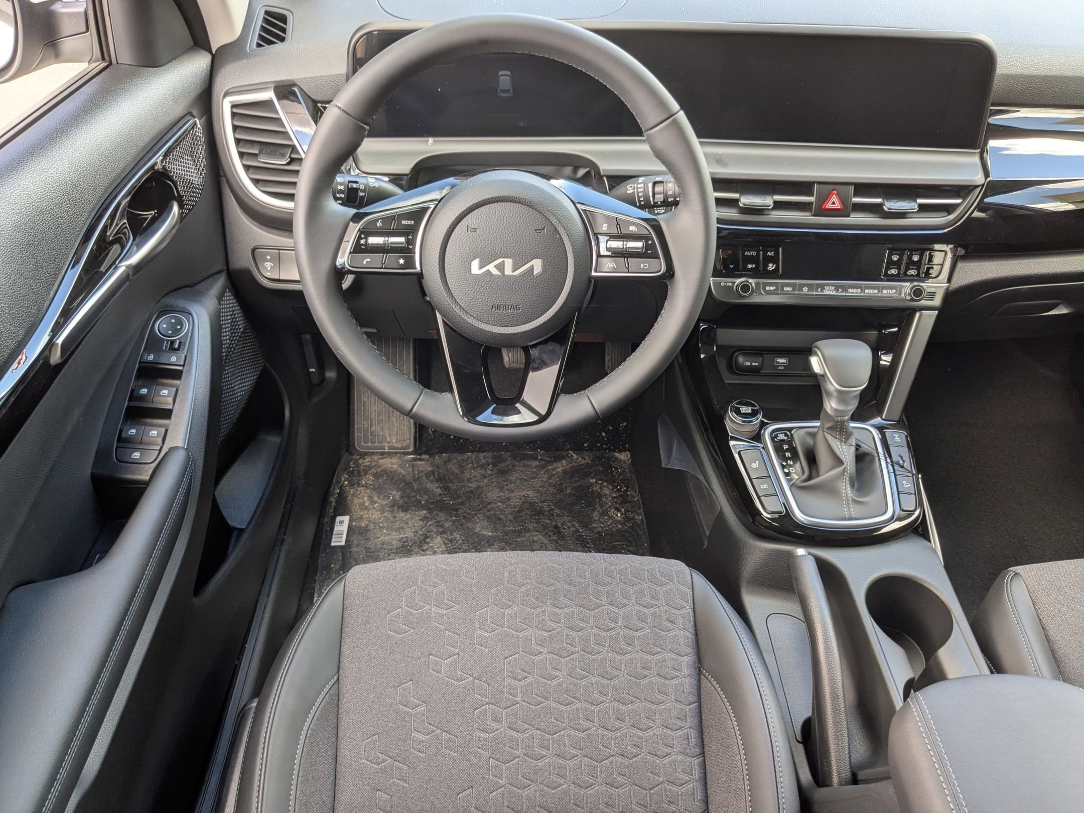 2026 Kia Seltos S - Photo 27