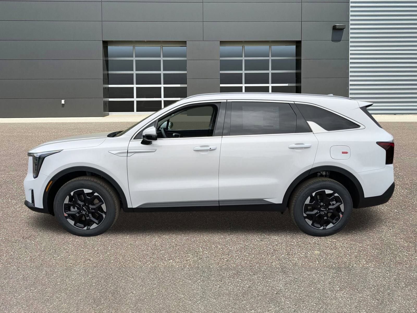 2025 Kia Sorento S - Photo 7