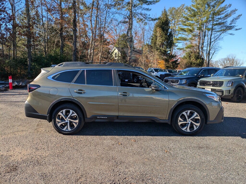 Used 2022 Subaru Outback Limited SUV