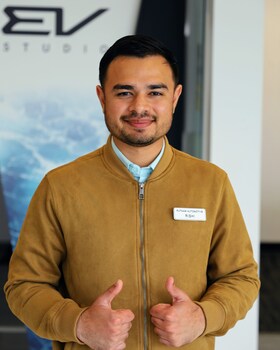 Staff member Rishi Shrimali from ID_4de323