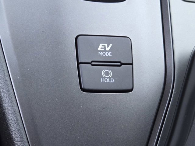 2026 Lexus UX Hybrid 300h - Photo 21