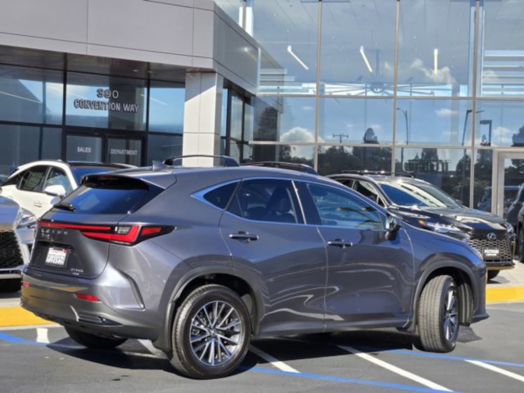 Used 2025 Lexus NX 350h Premium SUV