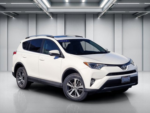 Used 2016 Toyota RAV4 XLE with VIN 2T3RFREV3GW493919 for sale in Redwood City, CA