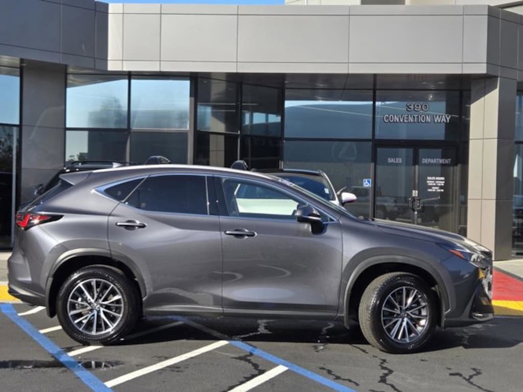 Used 2025 Lexus NX 350h Premium SUV