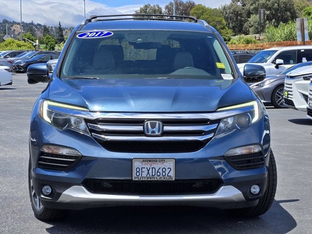 Used 2017 Honda Pilot Touring with VIN 5FNYF6H9XHB029073 for sale in Redwood City, CA