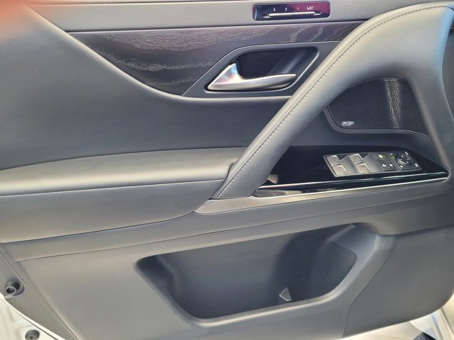 2026 Lexus LX 700h Luxury - Photo 8
