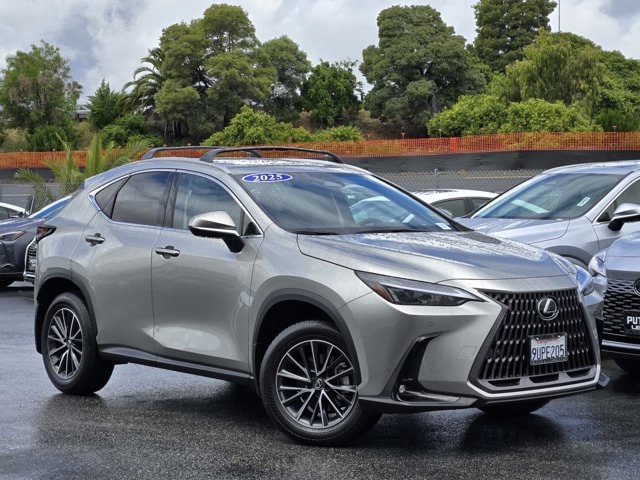 2025 Lexus NX 350h 350h Premium AWD's photo