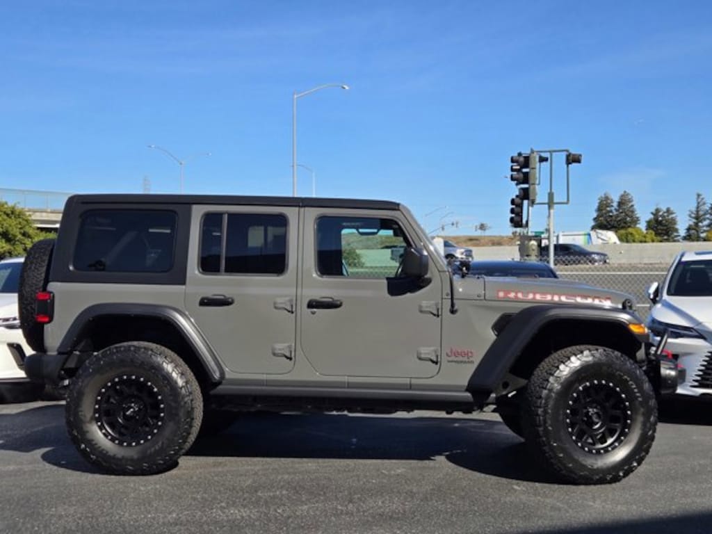 Used 2020 Jeep Wrangler Unlimited Rubicon SUV