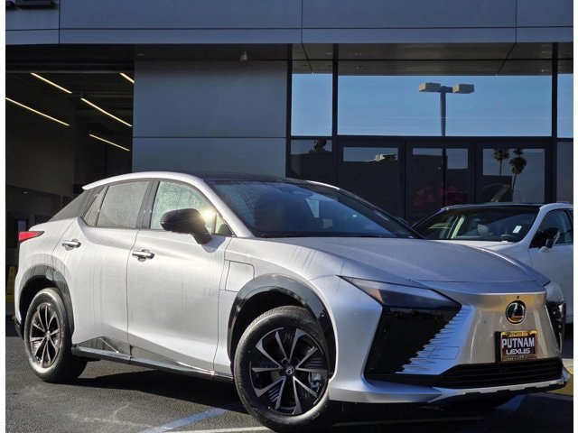 2026 Lexus RZ 350e Signature's photo