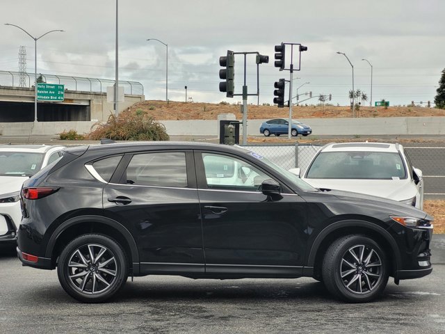 2018 Mazda CX-5 Touring photo 3