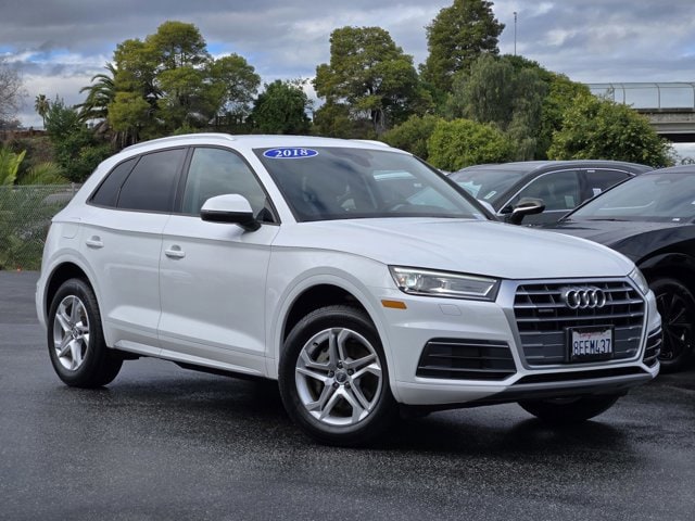 2018 Audi Q5 Premium's photo