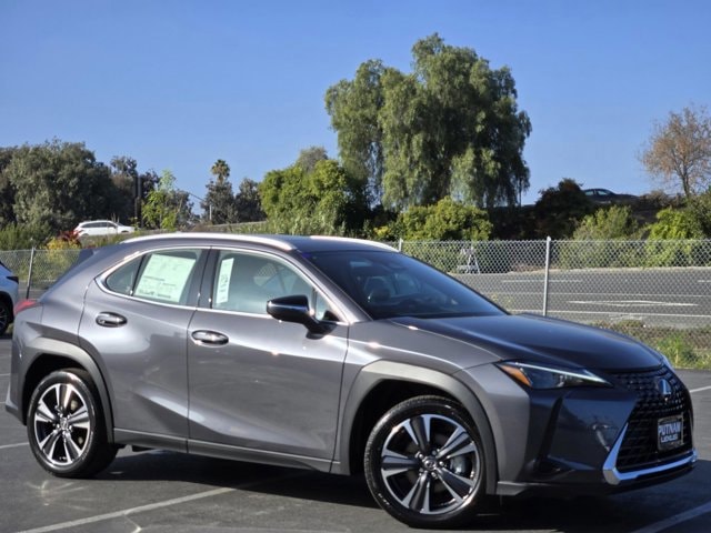 2025 Lexus UX Hybrid 300h's photo